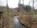 vodní tok Kněžná a Lukavický potok, jižní část obce
