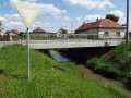 Mostní konstrukce nad Ředickým potokem (u č. p. 149)