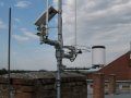 Automatická srážkoměrná stanice na střeše OÚ v Tasově