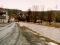 Povodně na Křetínce v Prostředním Poříčí v roce 2006 - pohled směrem k prodejně COOP 