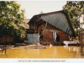 Dům č. p. 60 ve kterém se narodil hanácký spisovatel Jan Tesařík, po opadnutí vody - červenec 1997