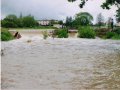 Povodně 2002 - následky narušení hráze jednoho z rybníků