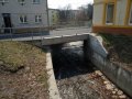Most na vodním toku Bystřice u objektu č. p. 86