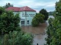 Povodeň na Labi v Malšovicích v době kulminace (hloubka 10,70 m) dne 6. června - zdroj: archivní materiály obce Malšovice