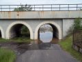 Povodeň na Labi v Malšovicích dne 5. června v 14.00 hod. (hloubka 10,55 m) - pohled na železniční most v Choraticích, zdroj: archivní materiály obce Malšovice